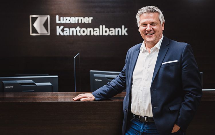 Markus Ruggiero ist Leiter Product Management Basisleistungen & Payment bei der Luzerner Kantonalbank