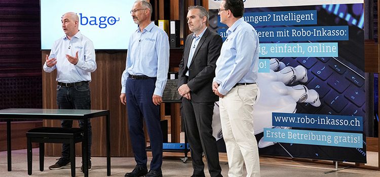 Das Team von Tilbago beim Pitch in der Höhle der Löwen Schweiz