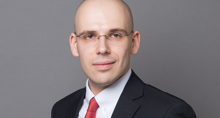 Prof. Dr. Fabian Schär