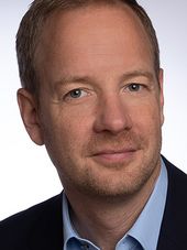 Hagen Pollmüller, DACH Regional Strategy Director bei OneSpan